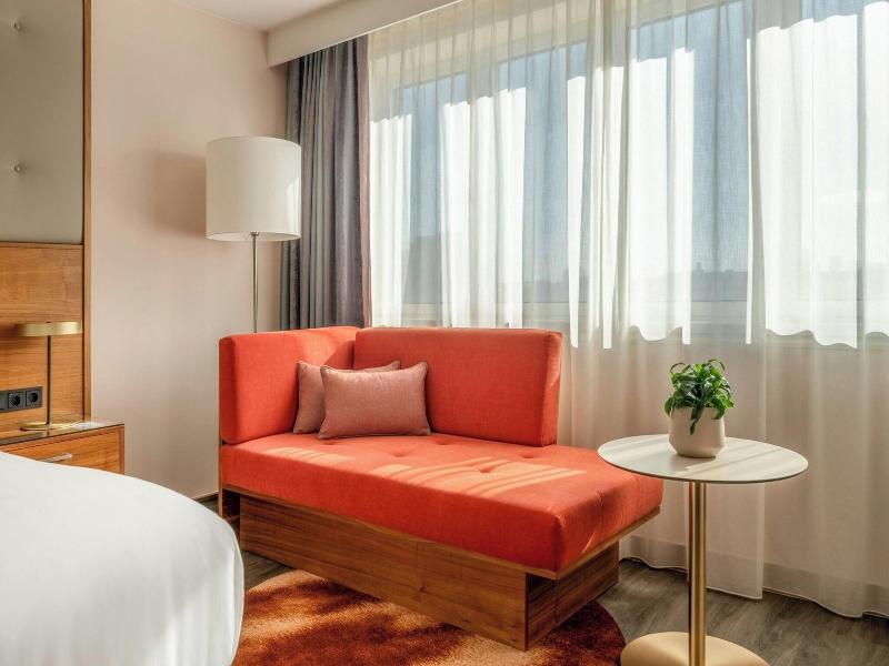 Marriott Hotel Vienna image
