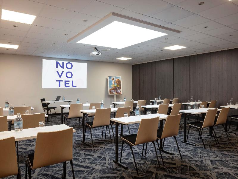 Novotel Marseille Centre Prado image