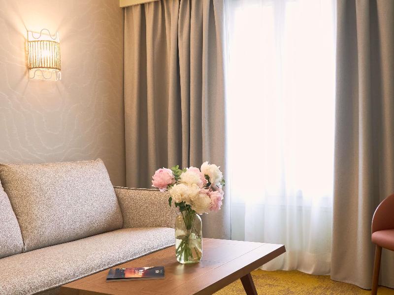 Mercure Pont D'Avignon Centre image