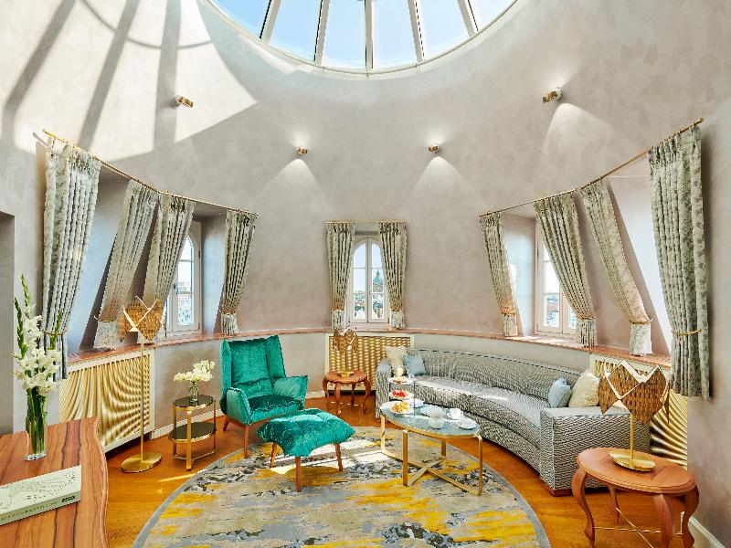 Mandarin Oriental Munich image