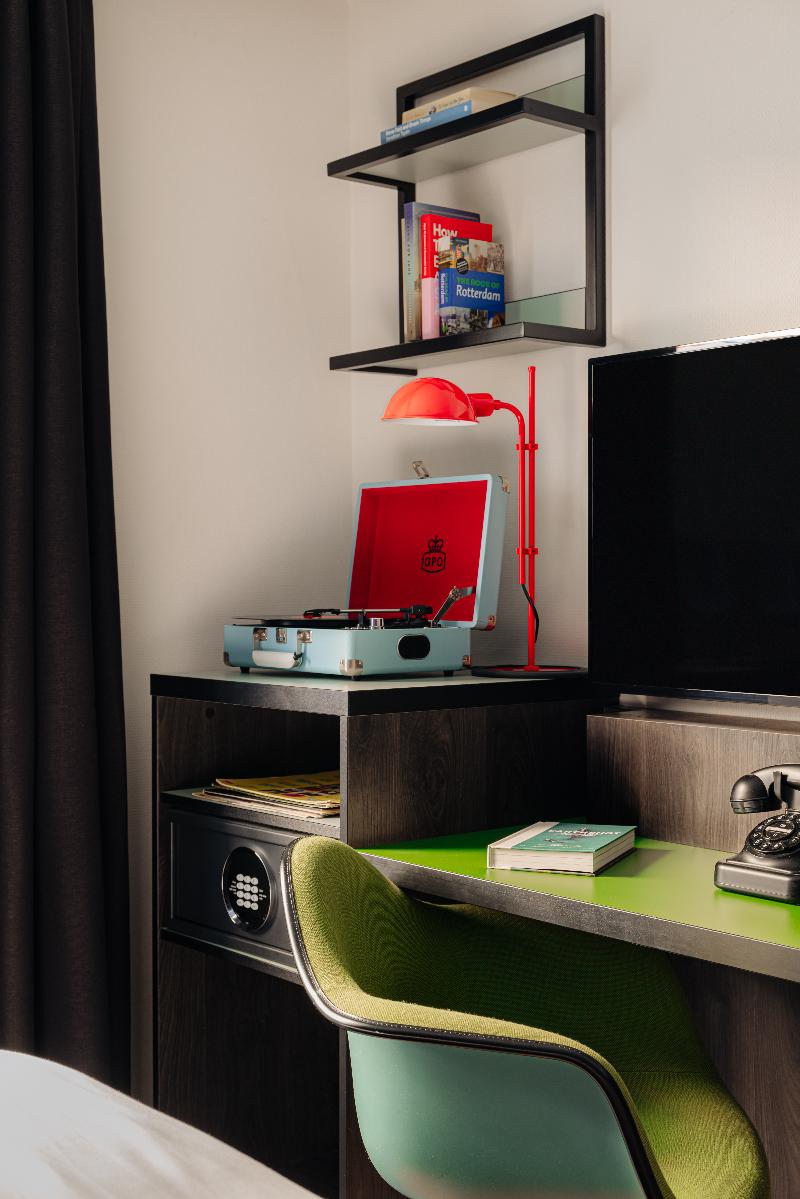 Stay in style at Leonardo Hotel Rotterdam Savoy