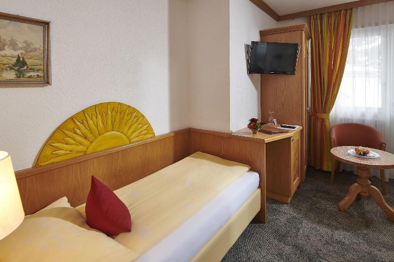 Hotel Central Wolter - Grindelwald image