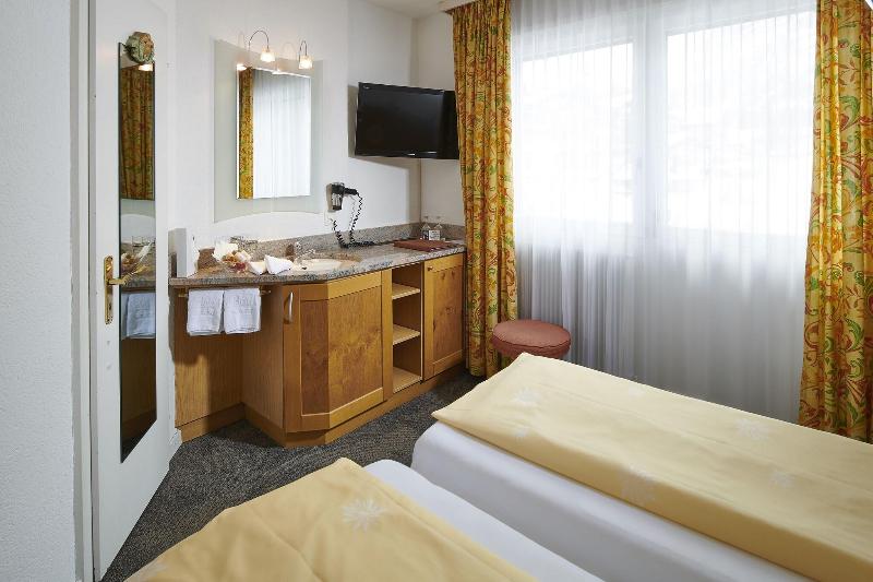 Hotel Central Wolter - Grindelwald image