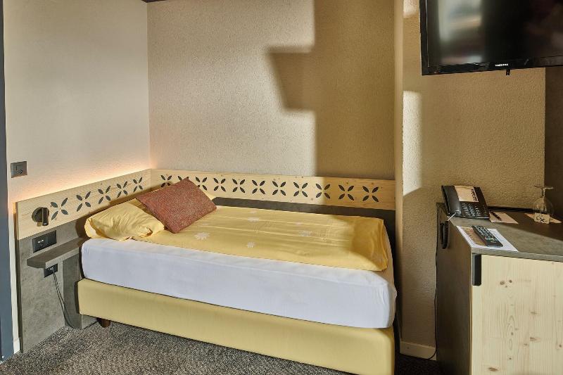 Hotel Central Wolter - Grindelwald image