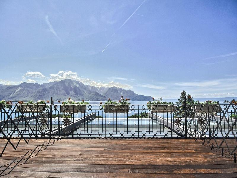 Grand Hotel Suisse Majestic image