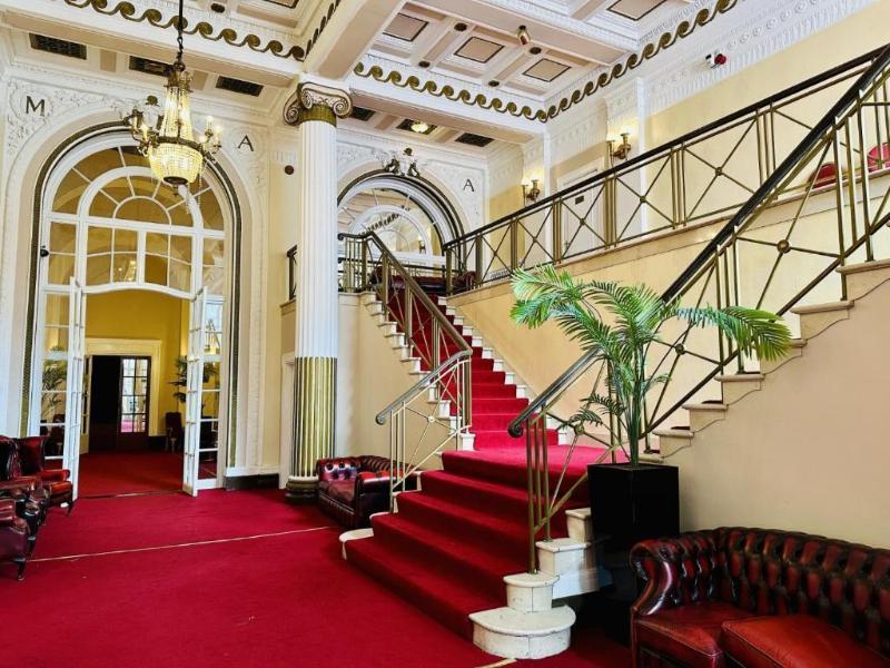 Adelphi Hotel image