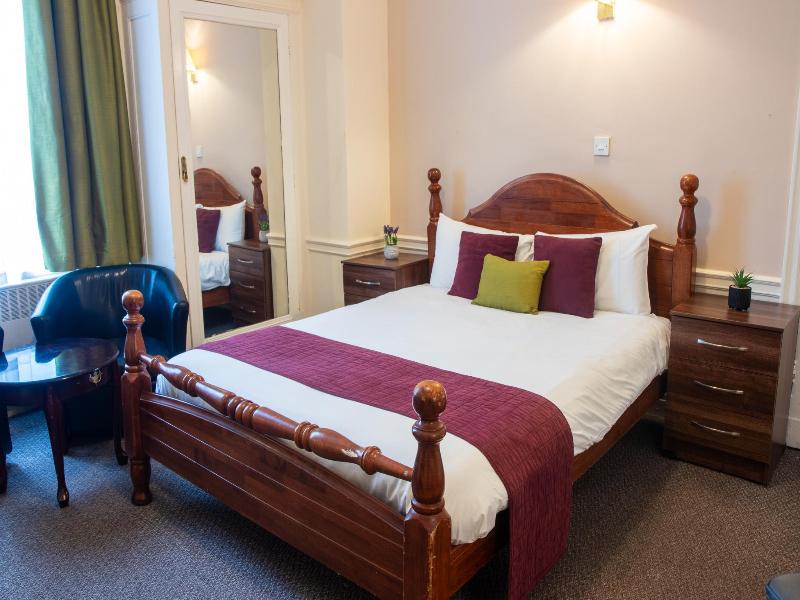 Adelphi Hotel image
