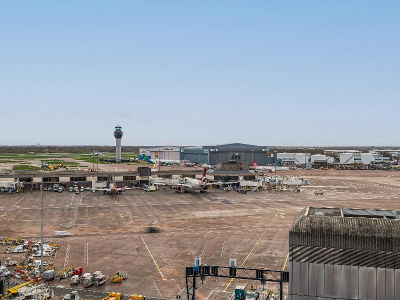 Radisson Blu Hotel Manchester Airport image