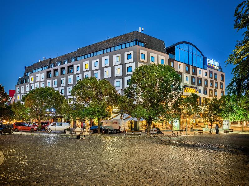 Park Inn Danube, Bratislava image