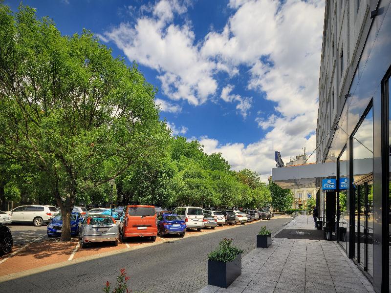 Park Inn Danube, Bratislava image