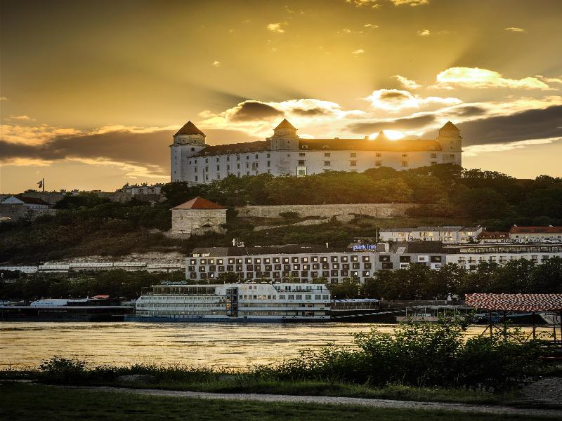Park Inn Danube, Bratislava image