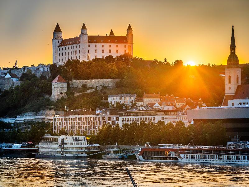 Park Inn Danube, Bratislava image