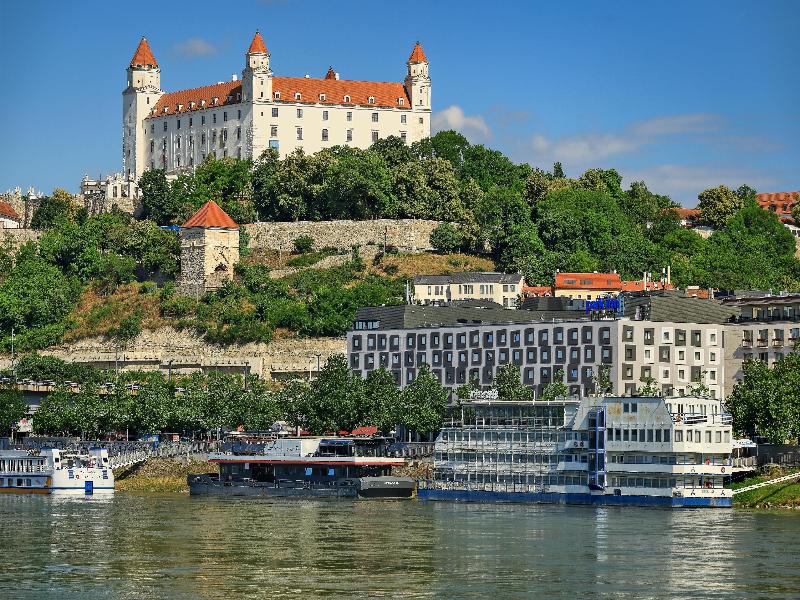Park Inn Danube, Bratislava image