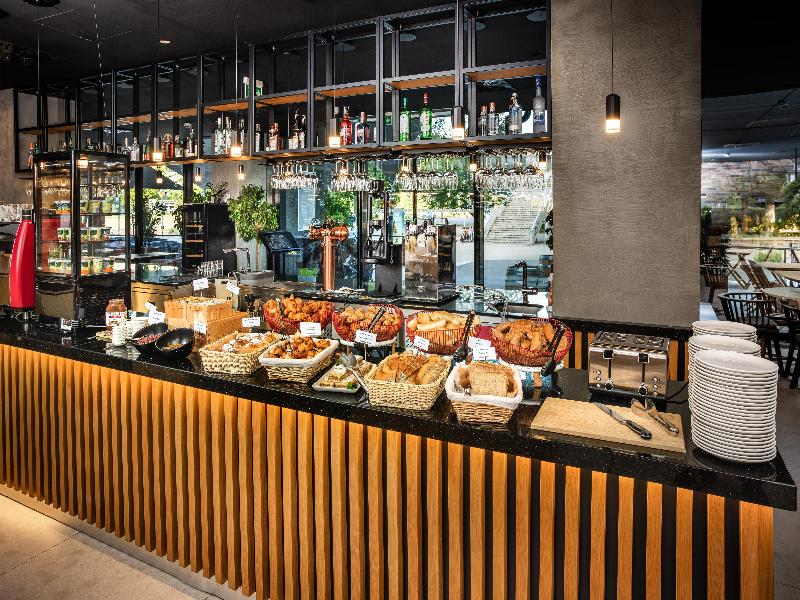 Park Inn Danube, Bratislava image