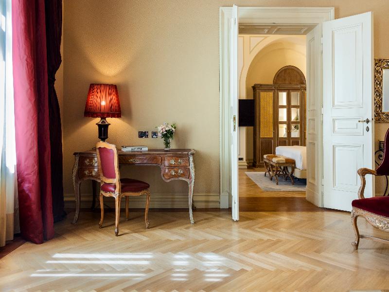 NH Collection Prague Carlo IV image