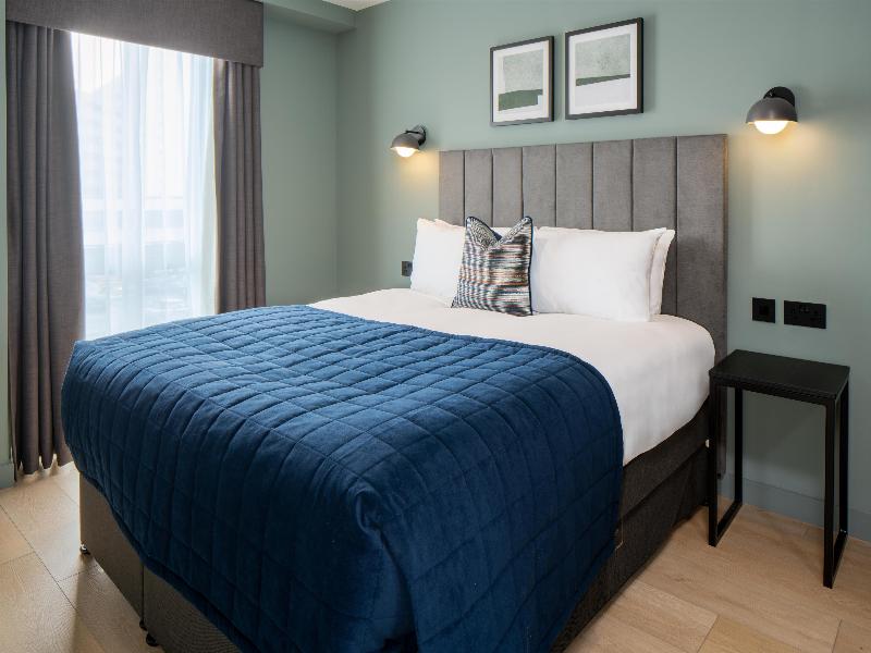 The Royal Angus Hotel image