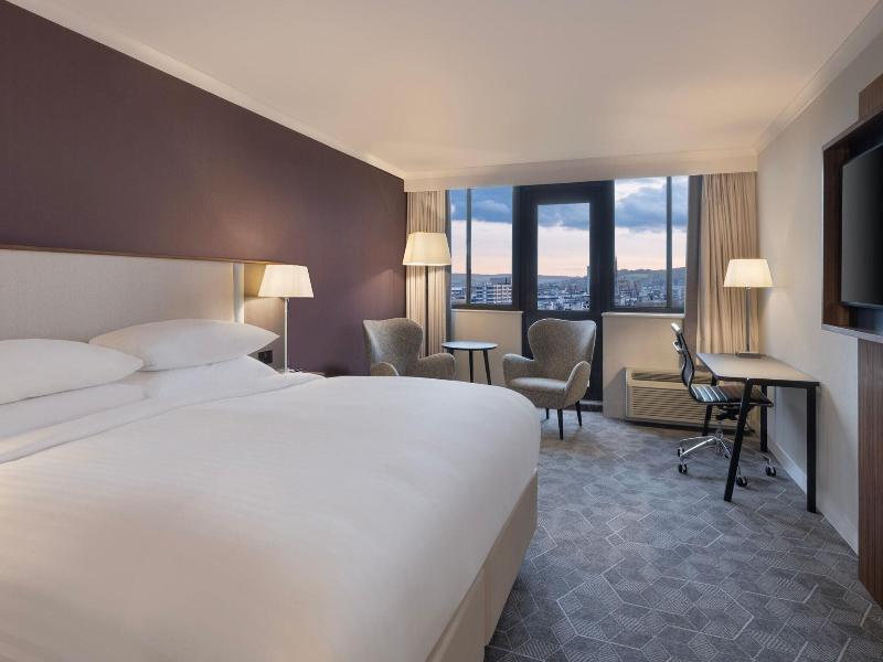 Marriott Hotel Bristol City Centre image