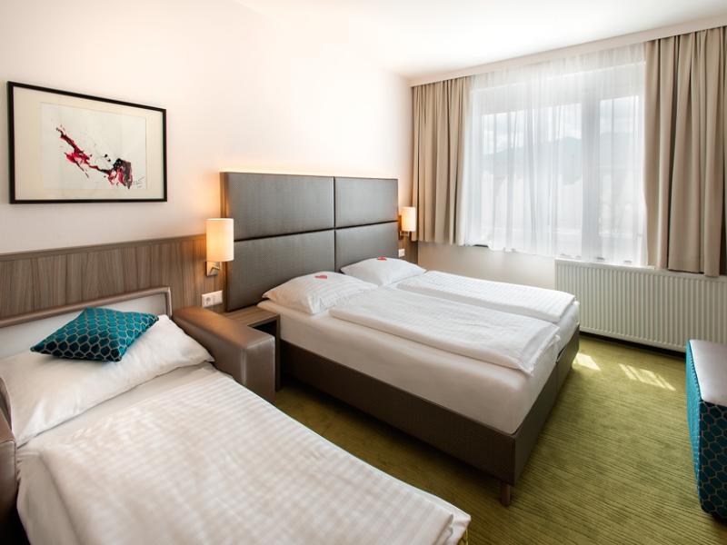 Hotel City Villach image