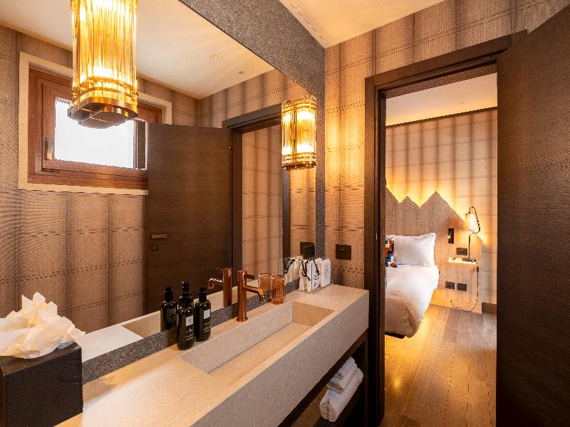Eight Hotel Cortina image