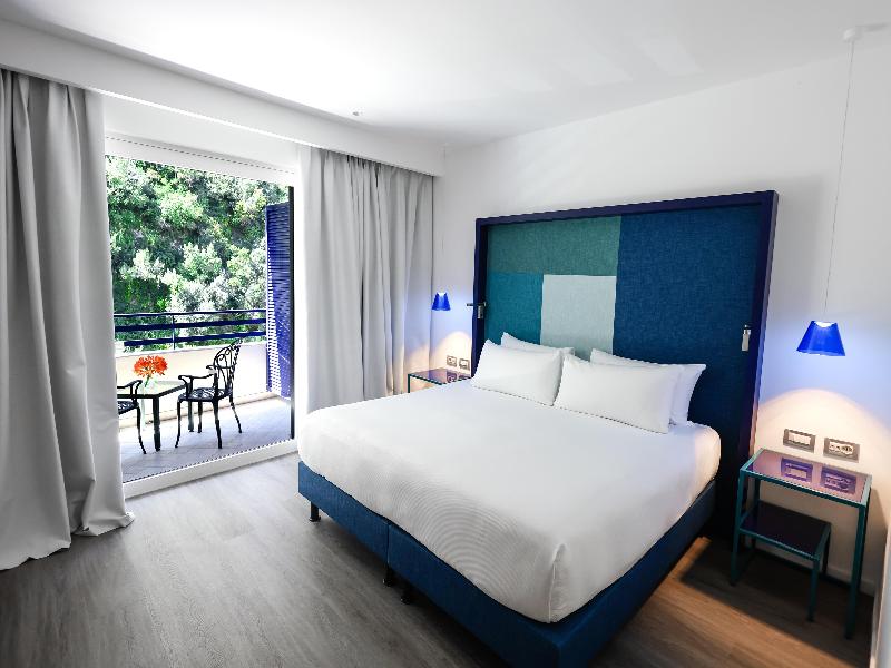 Hilton Sorrento Palace image