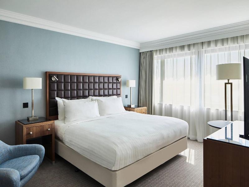 Marriott Hotel Portsmouth image