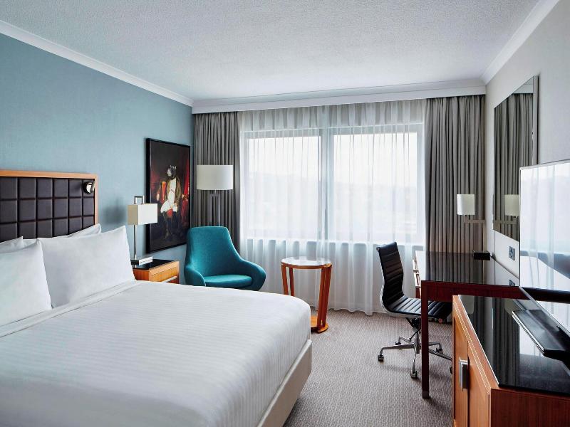 Marriott Hotel Portsmouth image