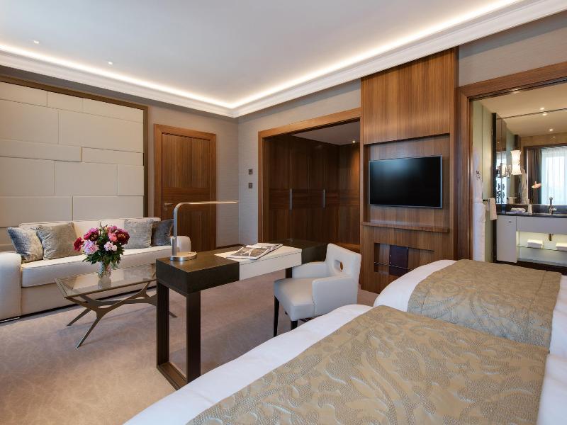 Grand Hotel Kempinski Riga image