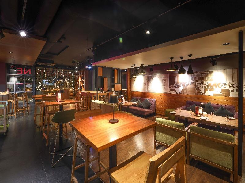 Mercure Poznan Centrum image