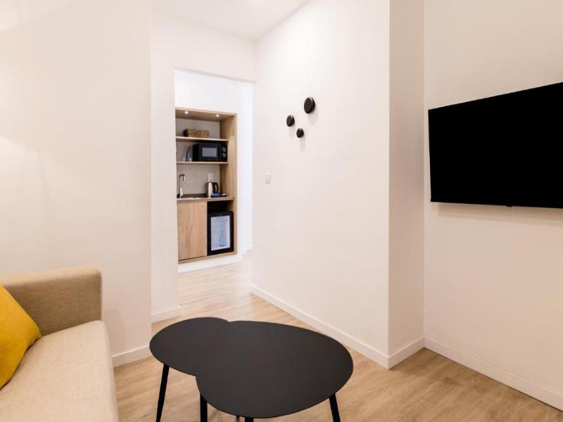 La Suite image
