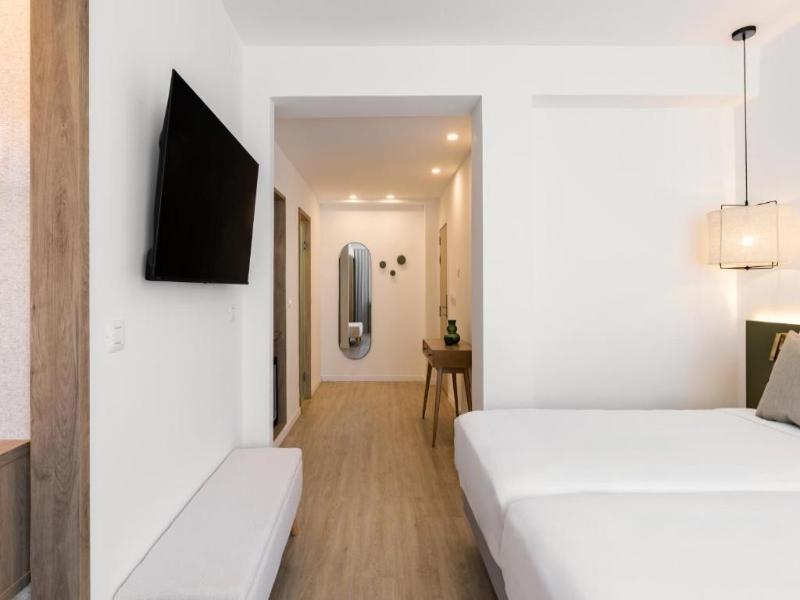 La Suite image