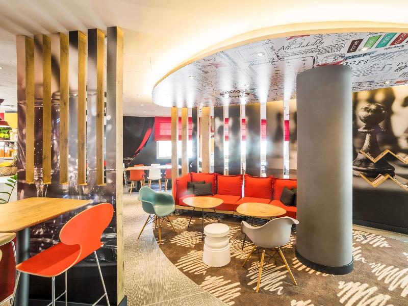 ibis Barcelona Castelldefels image