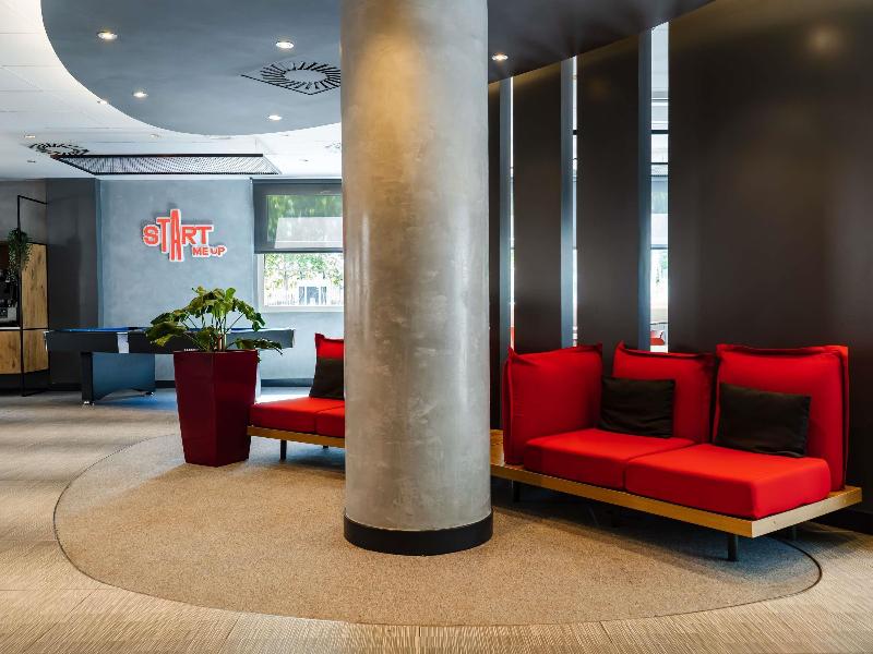 ibis Barcelona Castelldefels image