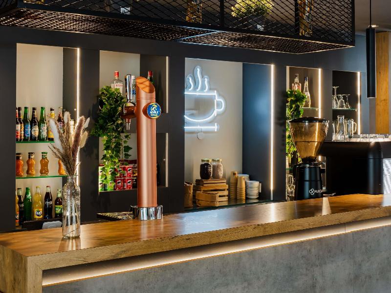 ibis Barcelona Castelldefels image