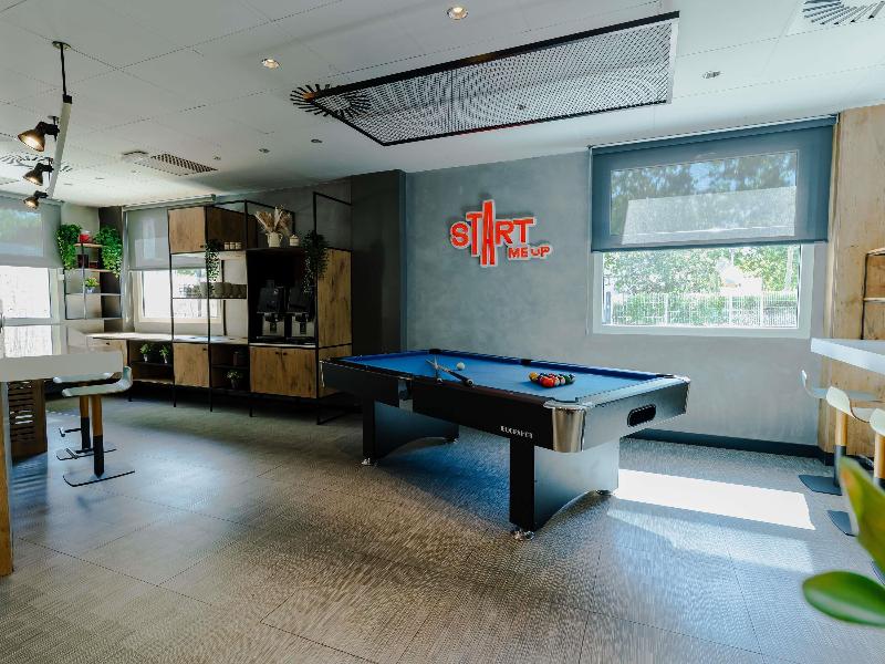 ibis Barcelona Castelldefels image