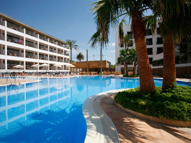 Hotel Alcossebre — exterior view
