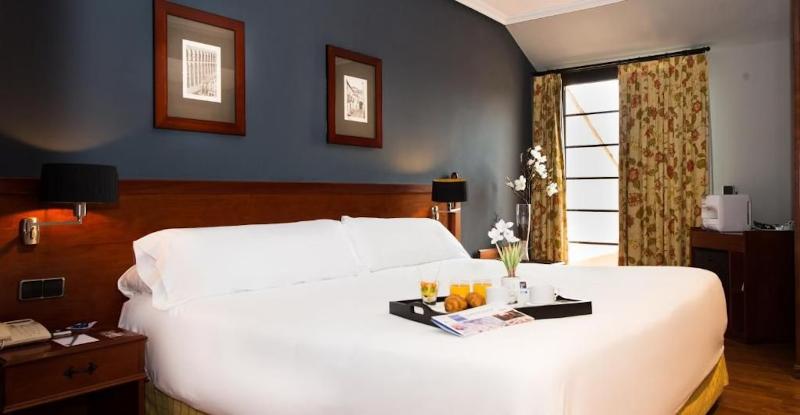 Hotel Segovia Sierra de Guadarrama image