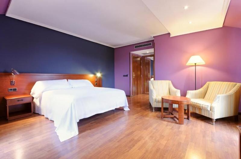 Hotel Segovia Sierra de Guadarrama image