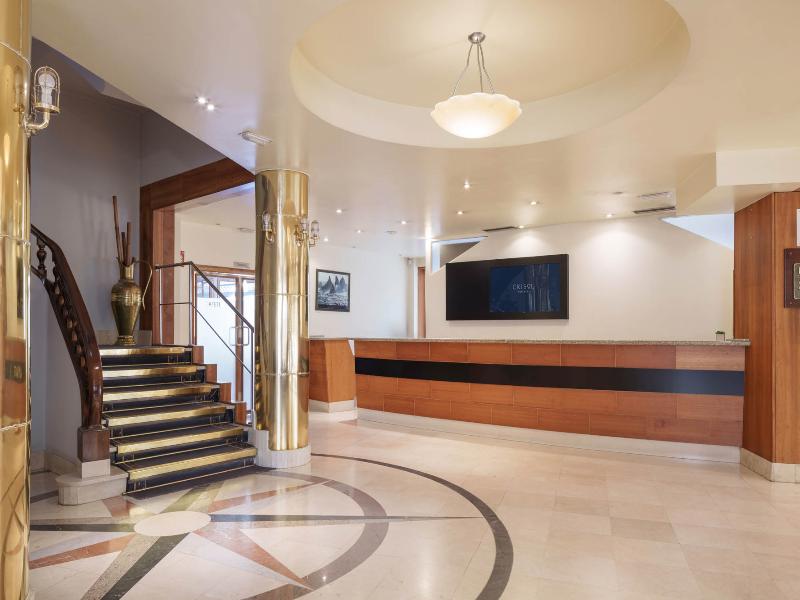 Hotel Crisol Almirante image