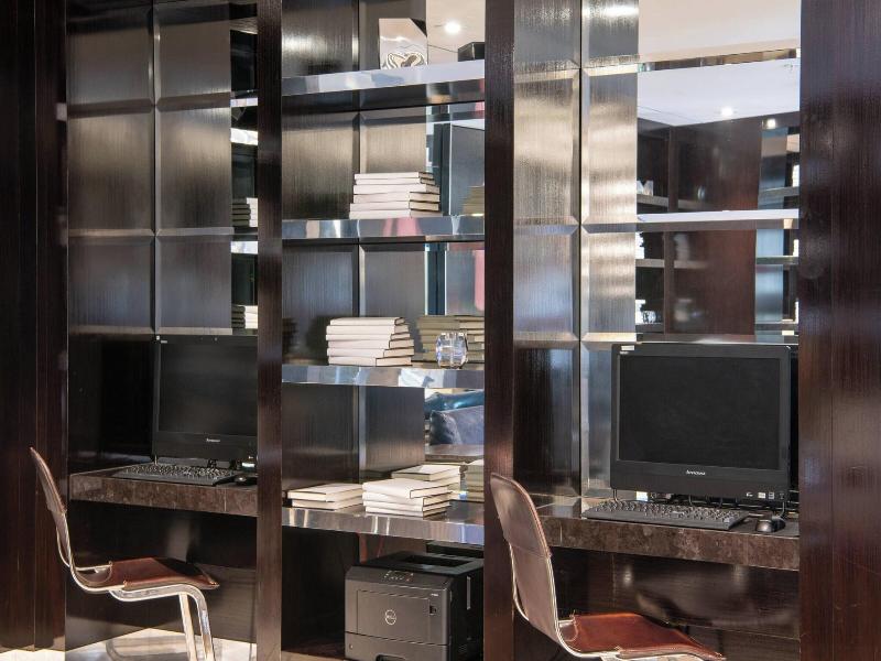 Beverly Hills Marriott image