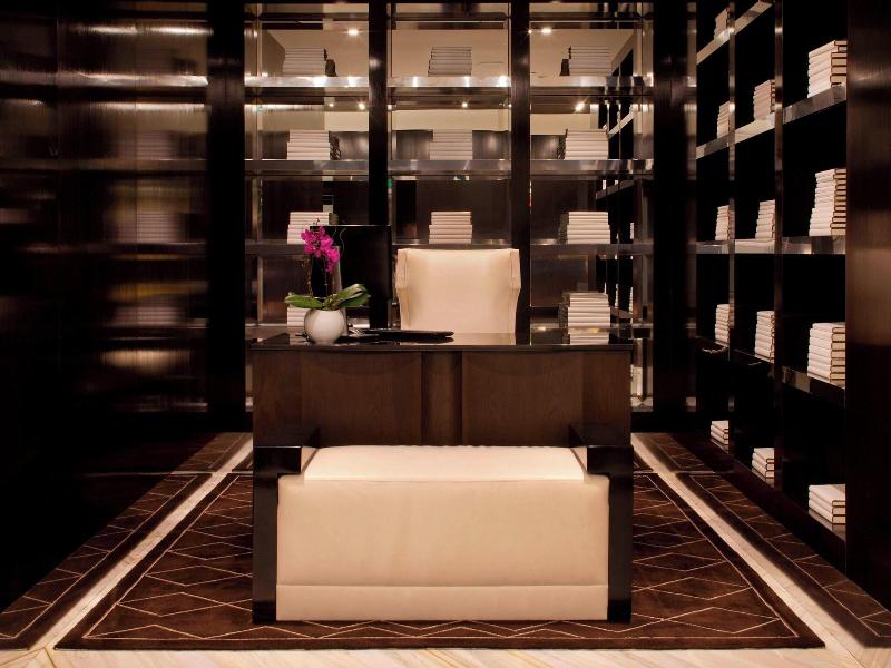 Beverly Hills Marriott image