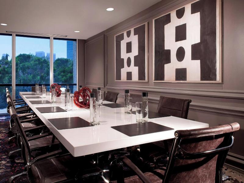 Beverly Hills Marriott image