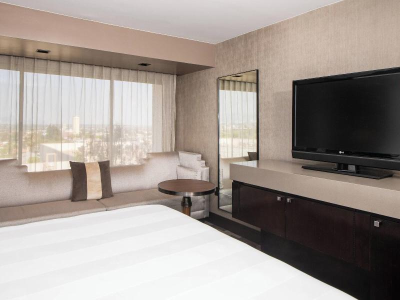 Beverly Hills Marriott image