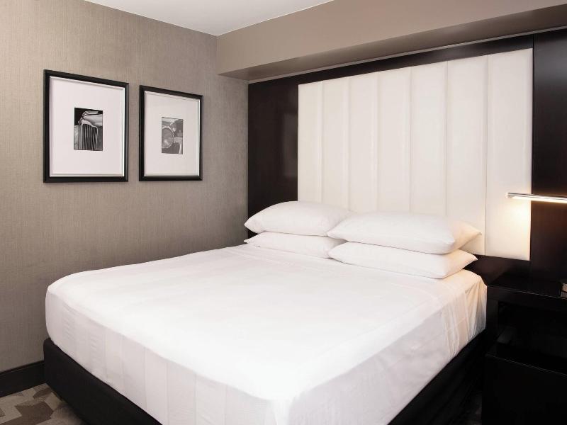 Beverly Hills Marriott image