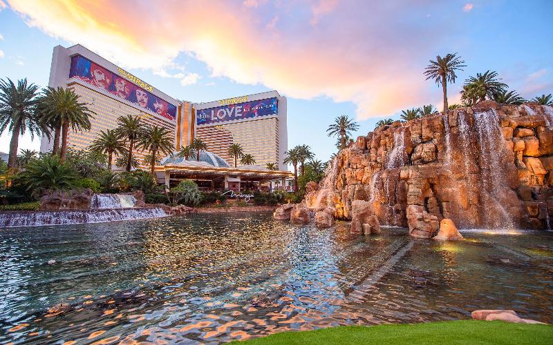 The Mirage Resort and Casino Las Vegas - Vacationstore.net