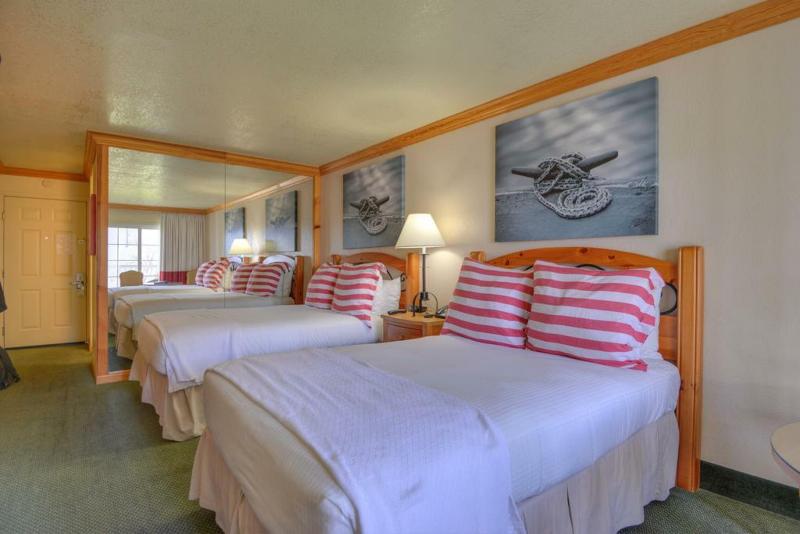 Best Western Plus Timber Cove Lodge