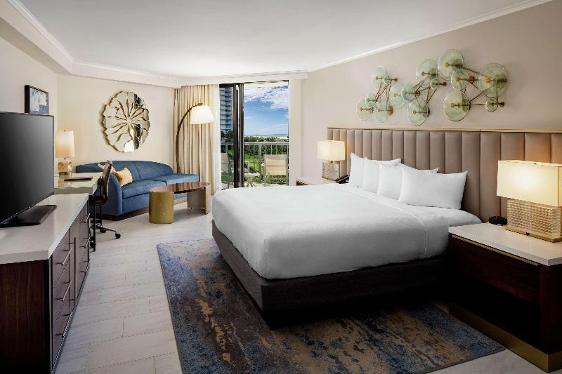 Hilton Marco Island Beach Resort and Spa image