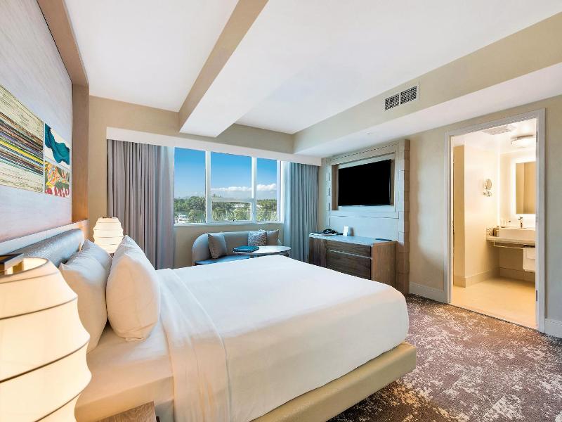 Stay in style at Eden Roc Miami Beach