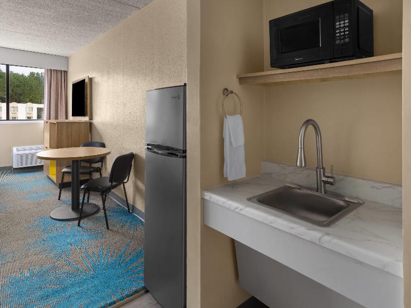 Days Inn by Wyndham Gettysburg image