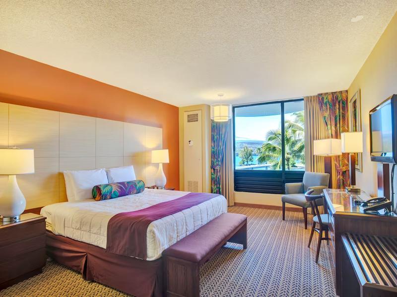 Hilo Hawaiian Hotel Trademark Collection Wyndham image