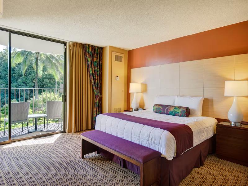 Hilo Hawaiian Hotel Trademark Collection Wyndham image